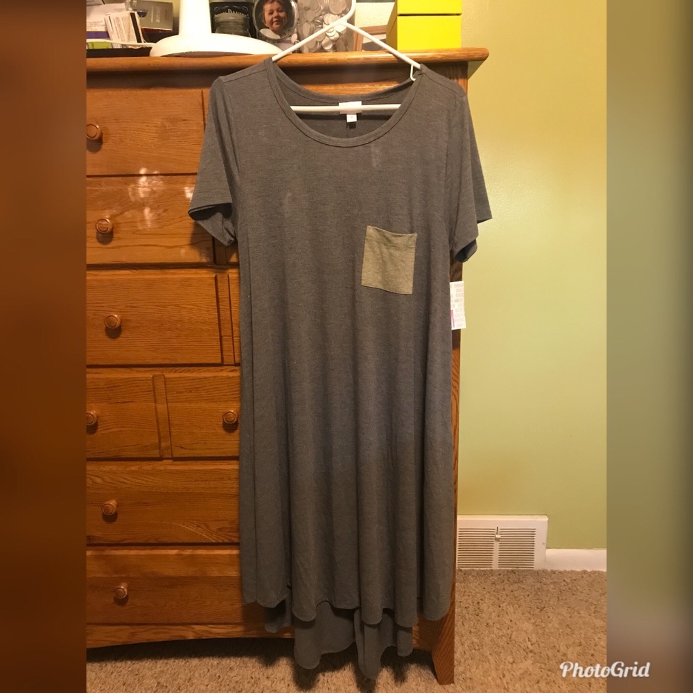 Lularoe Gray Carly 🦄